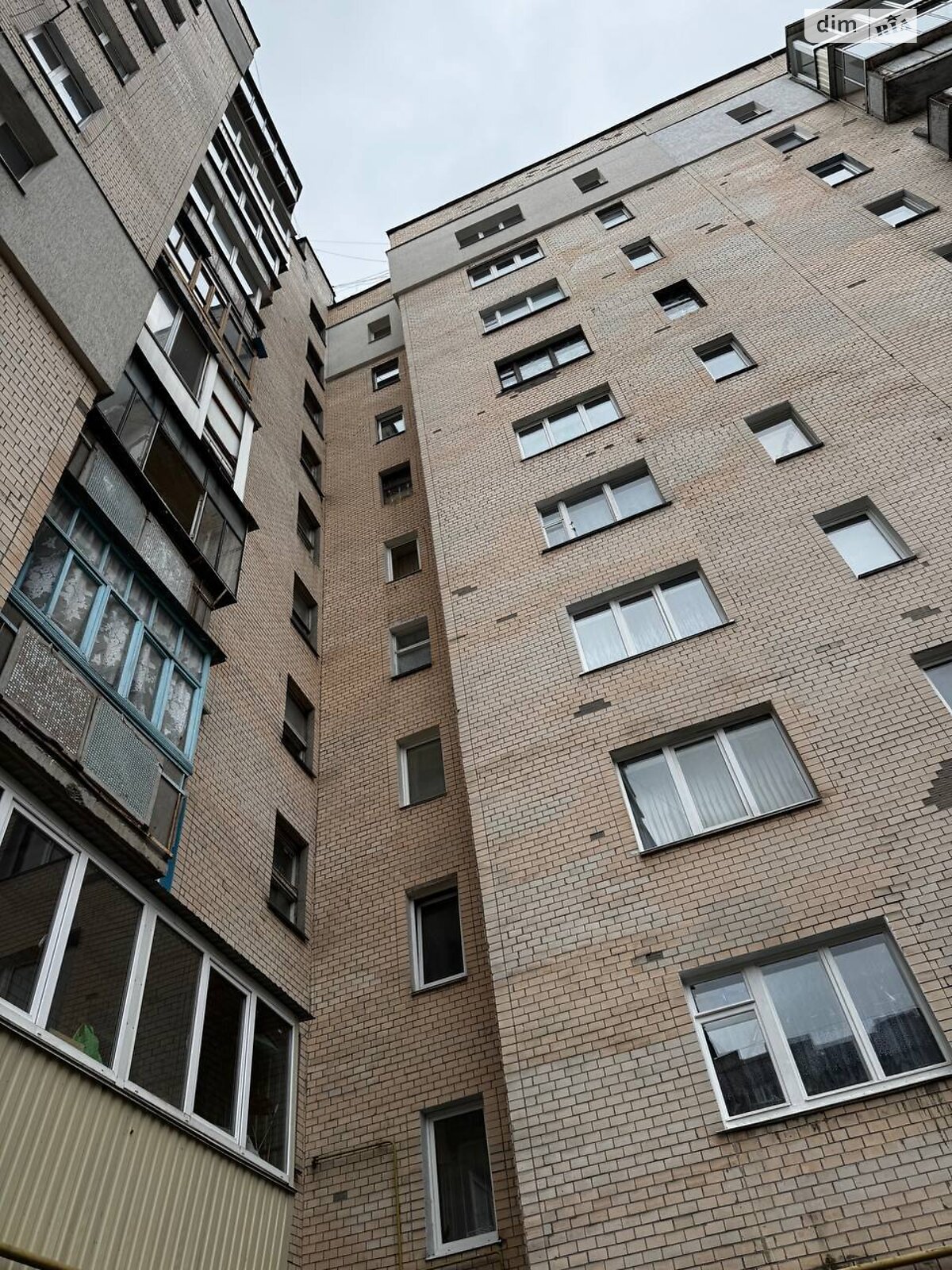 Продажа однокомнатной квартиры в Хмельницком, на ул. Зализняка Максима 14/2, район Озёрный фото 1 Продажа однокомнатной квартиры в Хмельницком, на ул. Зализняка Максима 14/2, район Озёрный фото 1