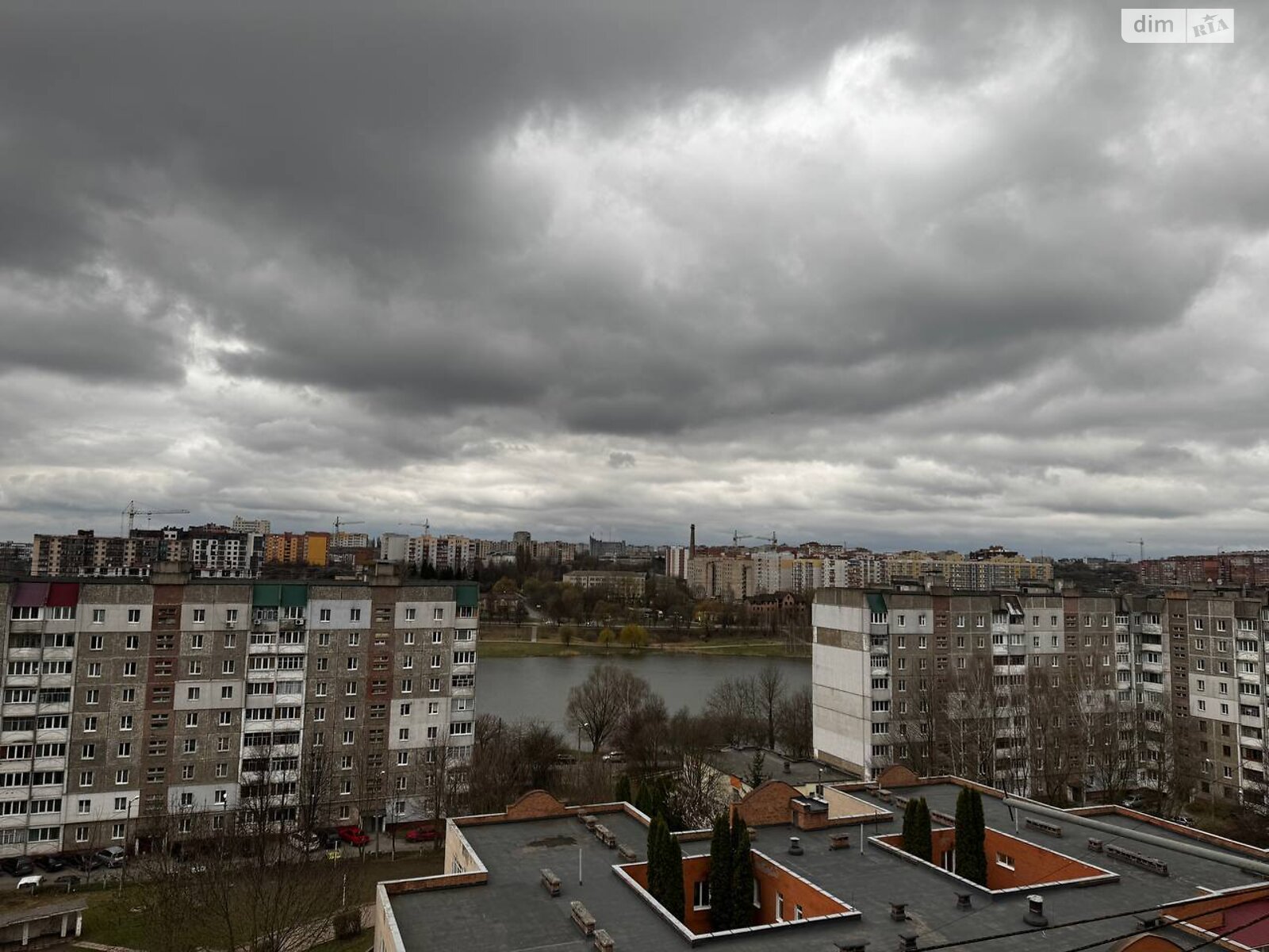 Продажа однокомнатной квартиры в Хмельницком, на ул. Зализняка Максима 14/2, район Озёрный фото 1 Продажа однокомнатной квартиры в Хмельницком, на ул. Зализняка Максима 14/2, район Озёрный фото 1