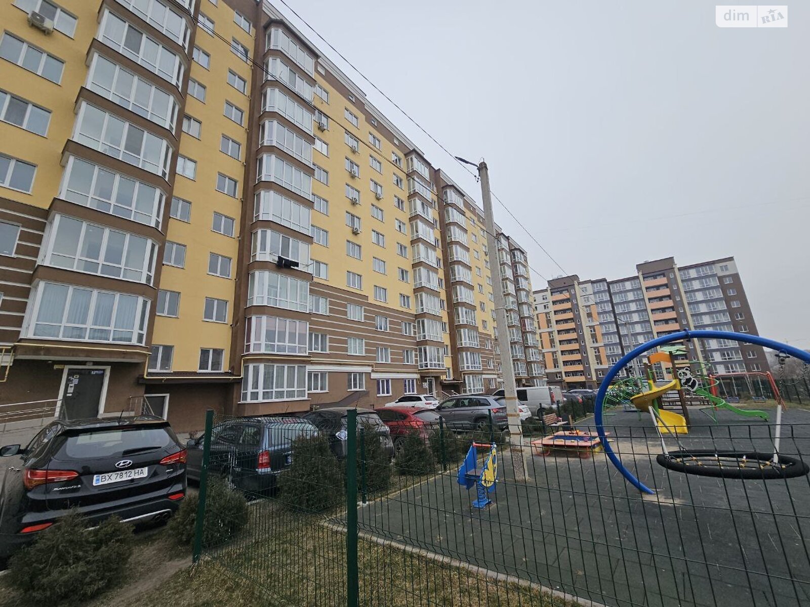 Продаж двокімнатної квартири в Хмельницькому, на вул. Залізняка Максима 1В, район Озерна фото 1 Продаж двокімнатної квартири в Хмельницькому, на вул. Залізняка Максима 1В, район Озерна фото 1