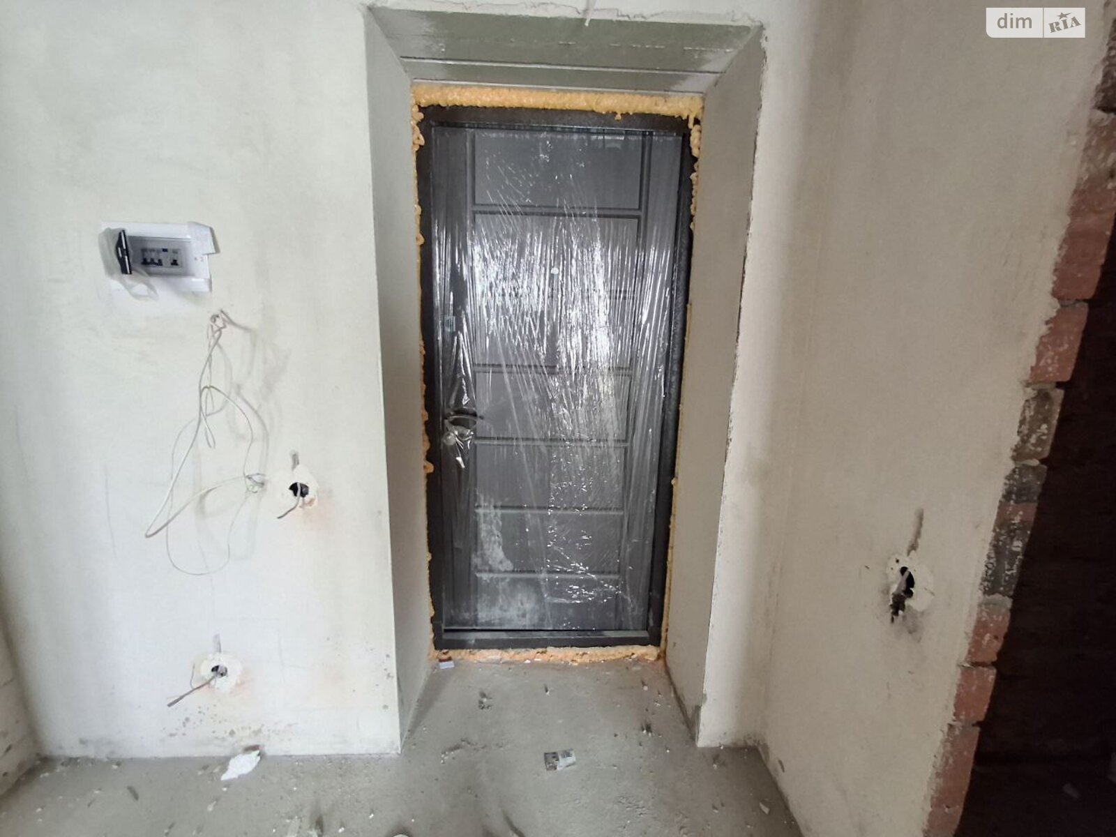 Продажа трехкомнатной квартиры в Хмельницком, на ул. Зализняка Максима 1В, район Озёрный фото 1 Продажа трехкомнатной квартиры в Хмельницком, на ул. Зализняка Максима 1В, район Озёрный фото 1