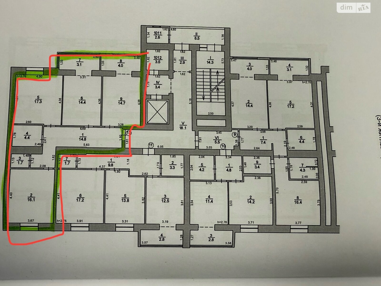 Продажа трехкомнатной квартиры в Хмельницком, на ул. Зализняка Максима 1Б, район Озёрный фото 1 Продажа трехкомнатной квартиры в Хмельницком, на ул. Зализняка Максима 1Б, район Озёрный фото 1