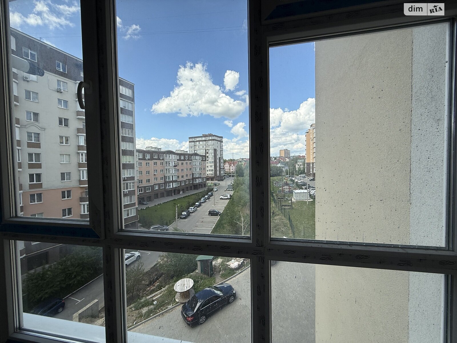 Продажа трехкомнатной квартиры в Хмельницком, на ул. Зализняка Максима 1Б, район Озёрный фото 1 Продажа трехкомнатной квартиры в Хмельницком, на ул. Зализняка Максима 1Б, район Озёрный фото 1