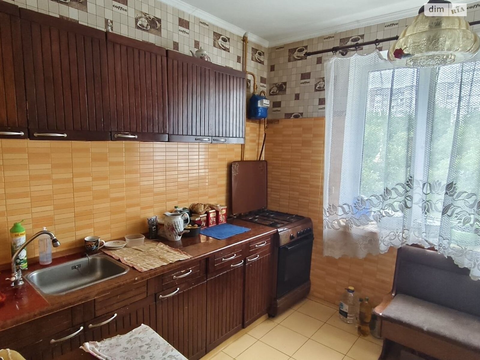 Продажа четырехкомнатной квартиры в Хмельницком, на ул. Зализняка Максима 12, район Озёрный фото 1