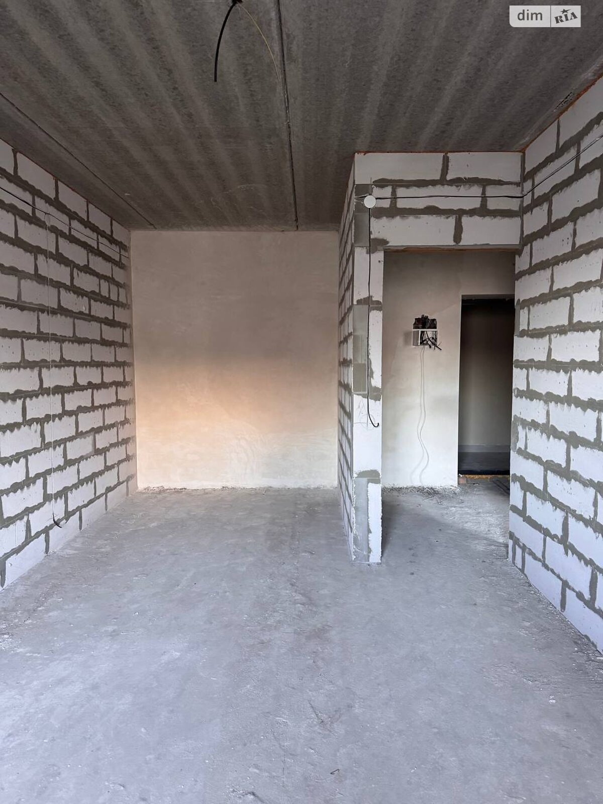 Продаж однокімнатної квартири в Хмельницькому, на вул. Залізняка Максима 1Б, район Озерна фото 1