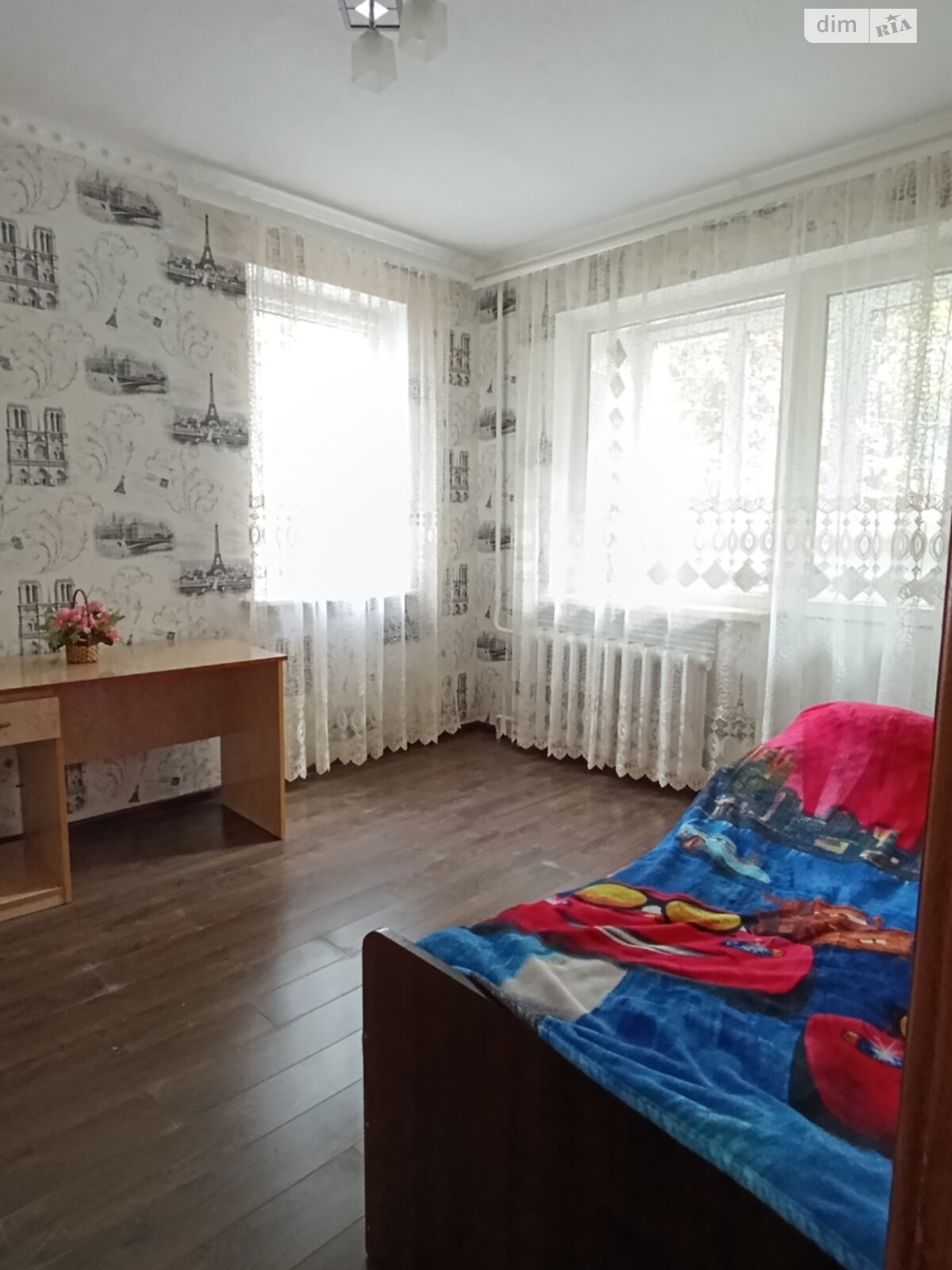 Продажа трехкомнатной квартиры в Хмельницком, на ул. Зализняка Максима, район Озёрный фото 1 Продажа трехкомнатной квартиры в Хмельницком, на ул. Зализняка Максима, район Озёрный фото 1