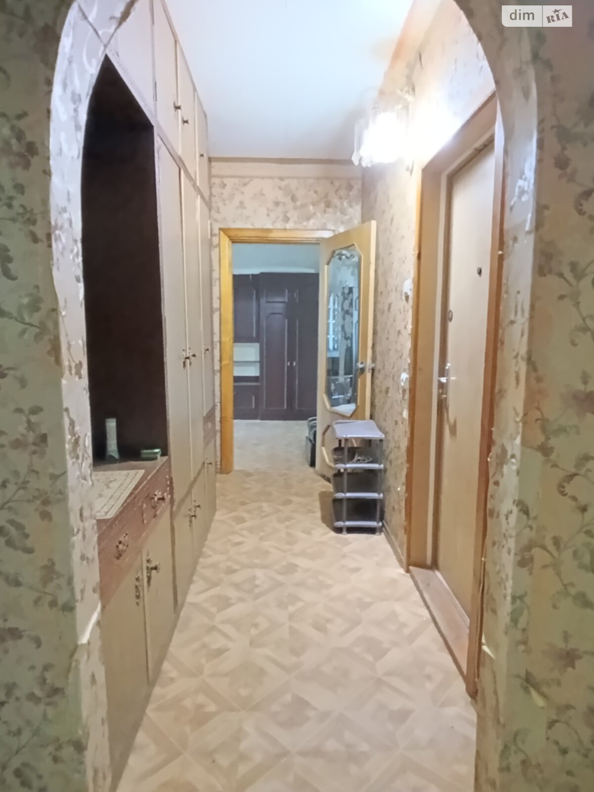 Продажа трехкомнатной квартиры в Хмельницком, на ул. Зализняка Максима, район Озёрный фото 1 Продажа трехкомнатной квартиры в Хмельницком, на ул. Зализняка Максима, район Озёрный фото 1