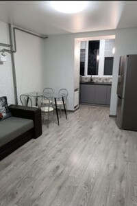 Продаж однокімнатної квартири в Хмельницькому, на вул. Залізняка Максима 1В, район Озерна фото 2