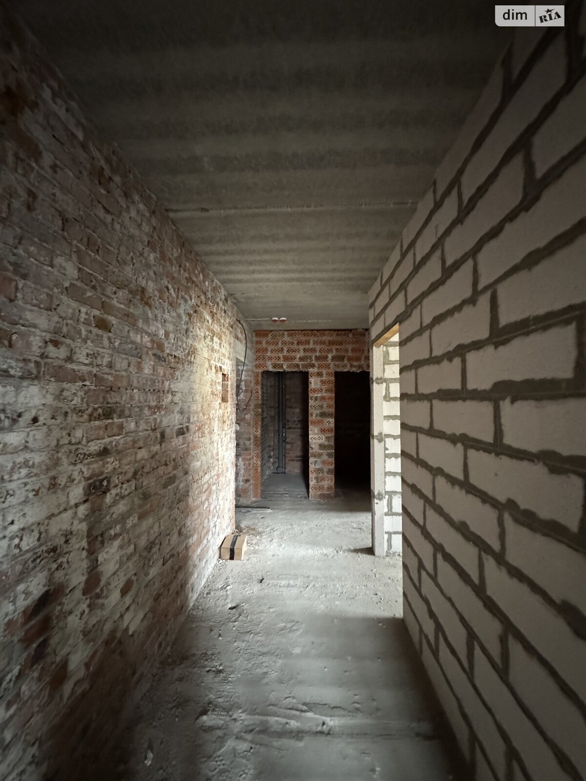 Продажа двухкомнатной квартиры в Хмельницком, на ул. Зализняка Максима, кв. 49, район Озёрный фото 1 Продажа двухкомнатной квартиры в Хмельницком, на ул. Зализняка Максима, кв. 49, район Озёрный фото 1