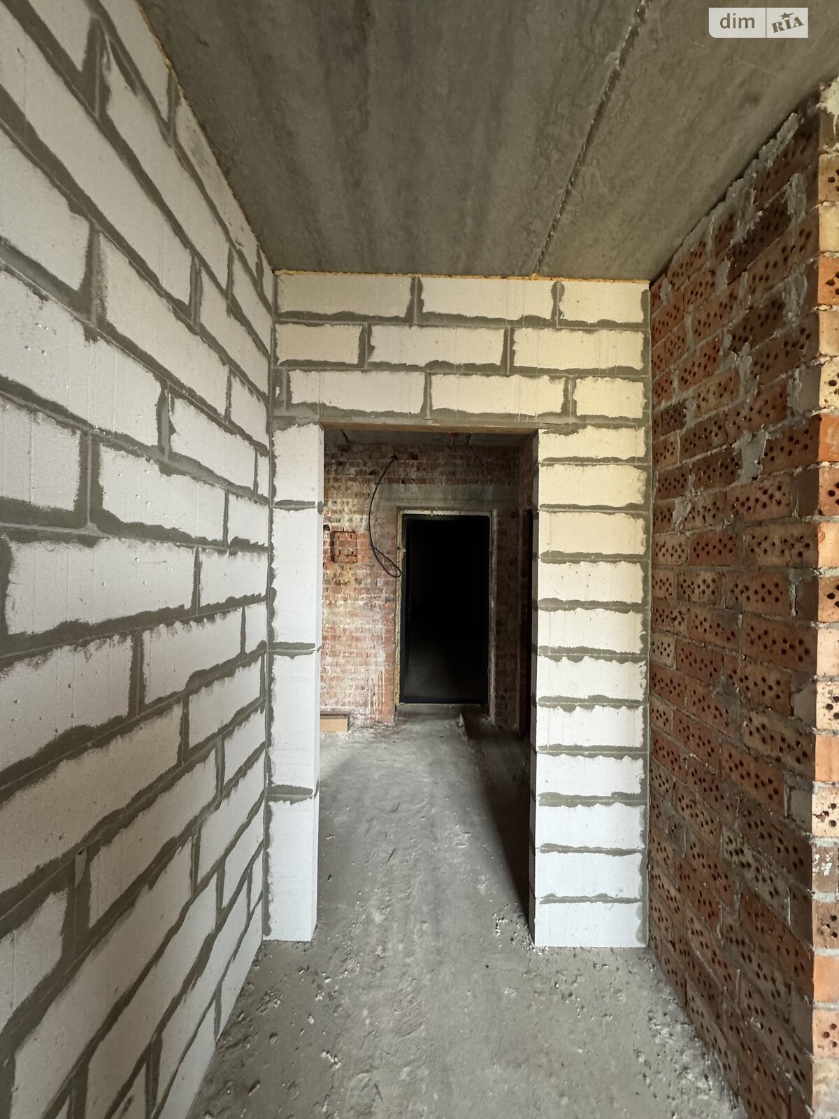 Продажа двухкомнатной квартиры в Хмельницком, на ул. Зализняка Максима, кв. 49, район Озёрный фото 1 Продажа двухкомнатной квартиры в Хмельницком, на ул. Зализняка Максима, кв. 49, район Озёрный фото 1