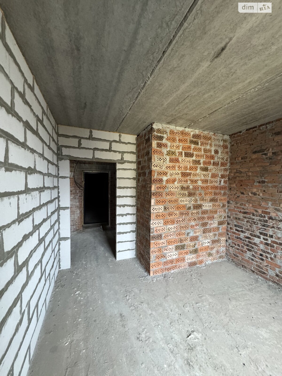 Продажа двухкомнатной квартиры в Хмельницком, на ул. Зализняка Максима, кв. 49, район Озёрный фото 1 Продажа двухкомнатной квартиры в Хмельницком, на ул. Зализняка Максима, кв. 49, район Озёрный фото 1