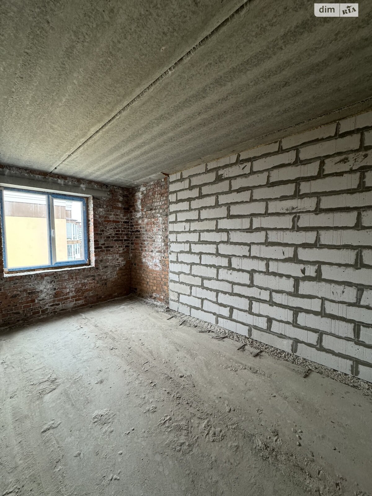 Продажа двухкомнатной квартиры в Хмельницком, на ул. Зализняка Максима, кв. 49, район Озёрный фото 1 Продажа двухкомнатной квартиры в Хмельницком, на ул. Зализняка Максима, кв. 49, район Озёрный фото 1