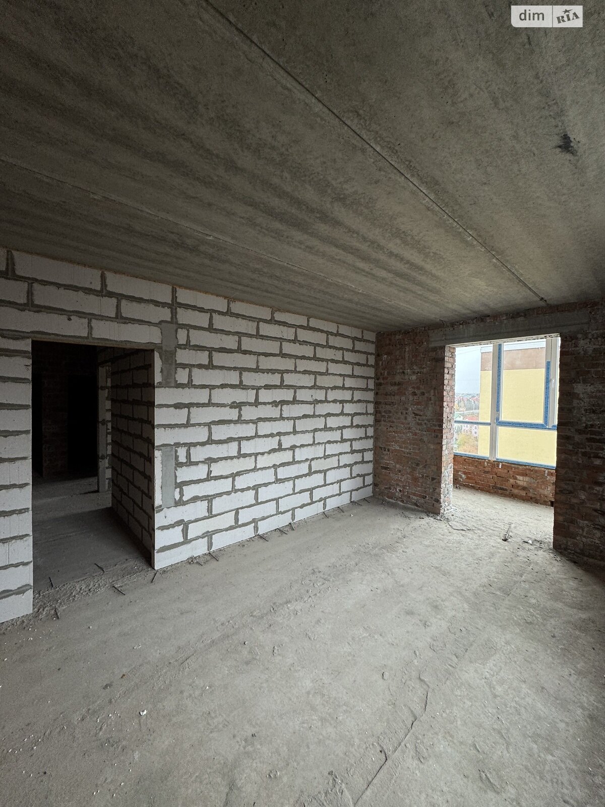 Продажа двухкомнатной квартиры в Хмельницком, на ул. Зализняка Максима, кв. 49, район Озёрный фото 1 Продажа двухкомнатной квартиры в Хмельницком, на ул. Зализняка Максима, кв. 49, район Озёрный фото 1