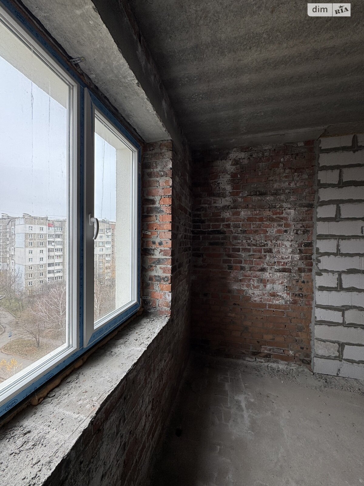 Продажа двухкомнатной квартиры в Хмельницком, на ул. Зализняка Максима, кв. 49, район Озёрный фото 1 Продажа двухкомнатной квартиры в Хмельницком, на ул. Зализняка Максима, кв. 49, район Озёрный фото 1