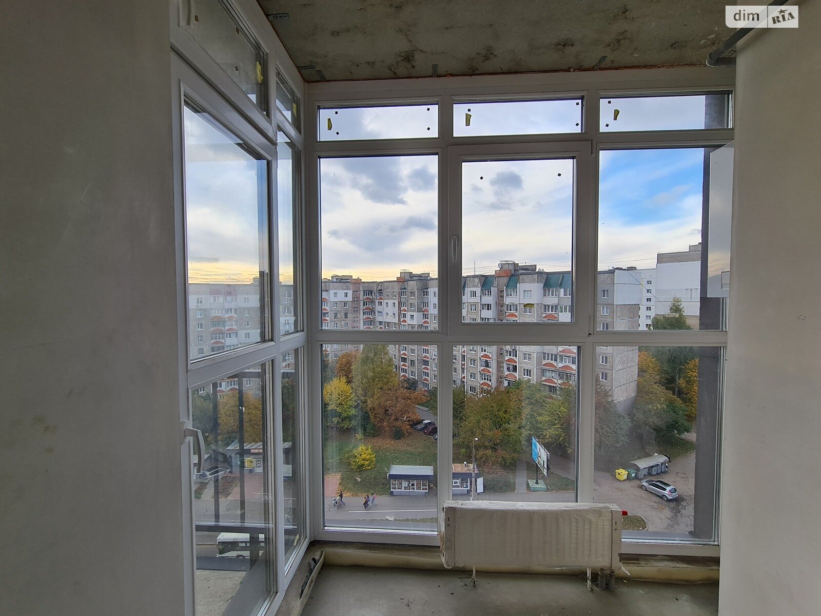 Продаж трикімнатної квартири в Хмельницькому, на вул. Панаса Мирного 24/1, район Озерна фото 1 Продаж трикімнатної квартири в Хмельницькому, на вул. Панаса Мирного 24/1, район Озерна фото 1