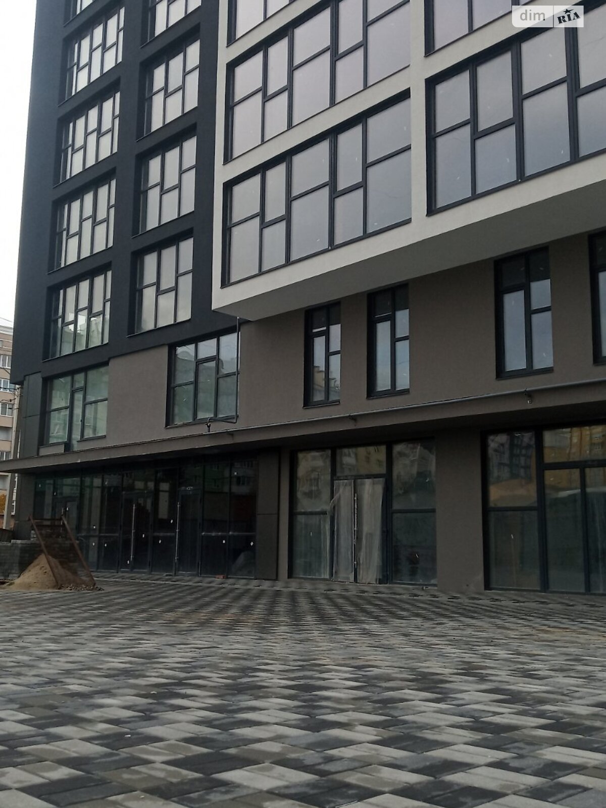 Продажа двухкомнатной квартиры в Хмельницком, на пр. Панаса Мирного 1, район Озёрный фото 1
