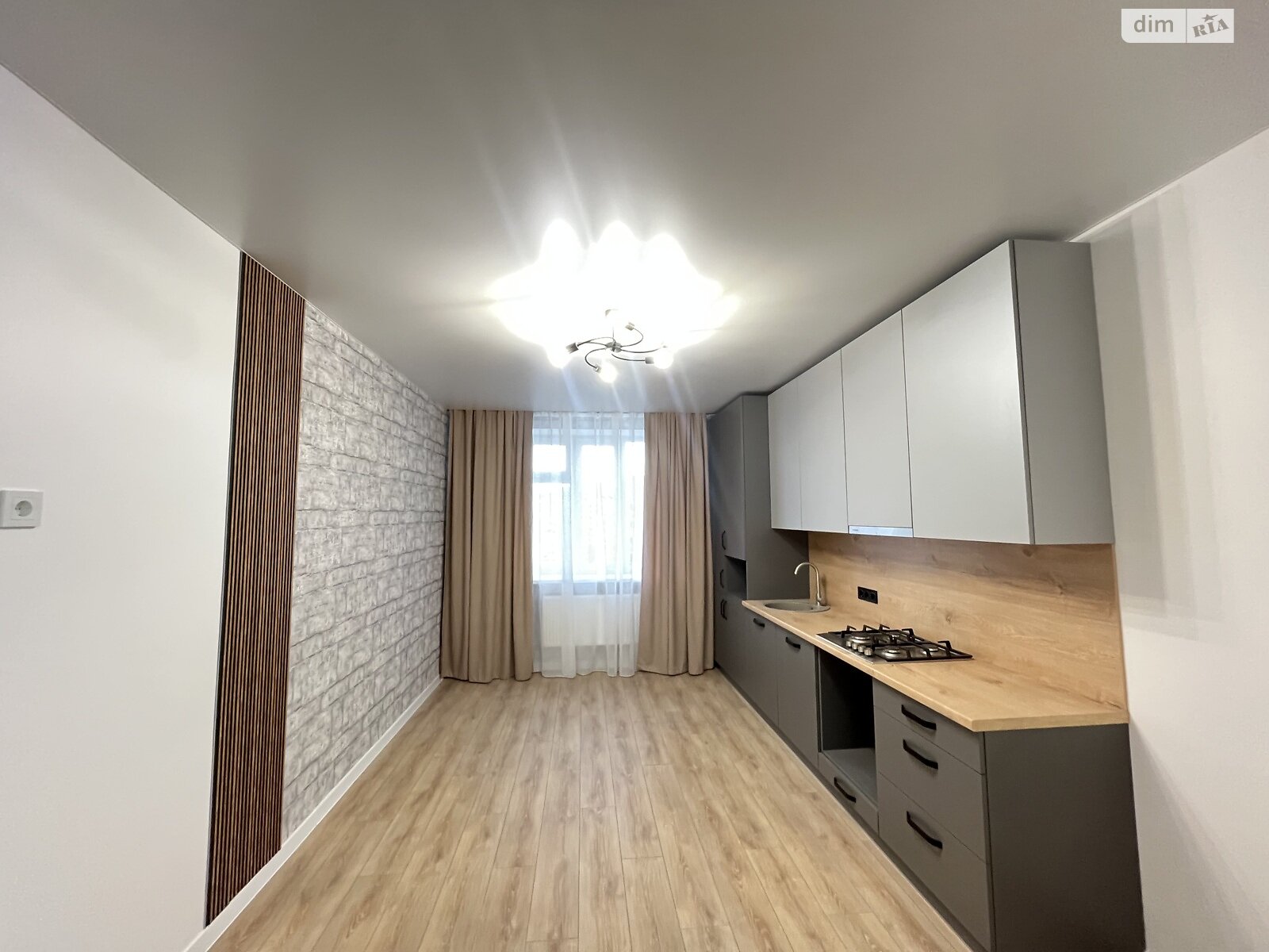 Продаж двокімнатної квартири в Хмельницькому, на вул. Лісогринівецька, район Озерна фото 1 Продаж двокімнатної квартири в Хмельницькому, на вул. Лісогринівецька, район Озерна фото 1