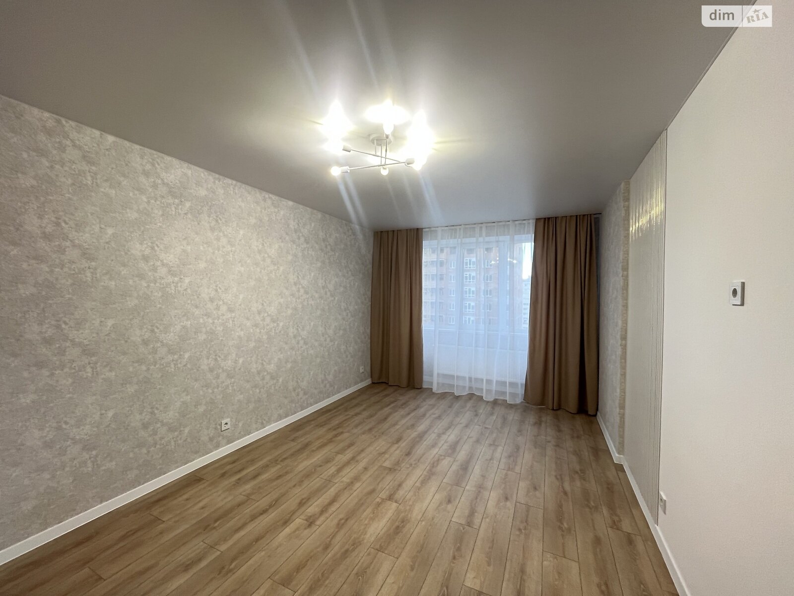 Продаж двокімнатної квартири в Хмельницькому, на вул. Лісогринівецька, район Озерна фото 1 Продаж двокімнатної квартири в Хмельницькому, на вул. Лісогринівецька, район Озерна фото 1