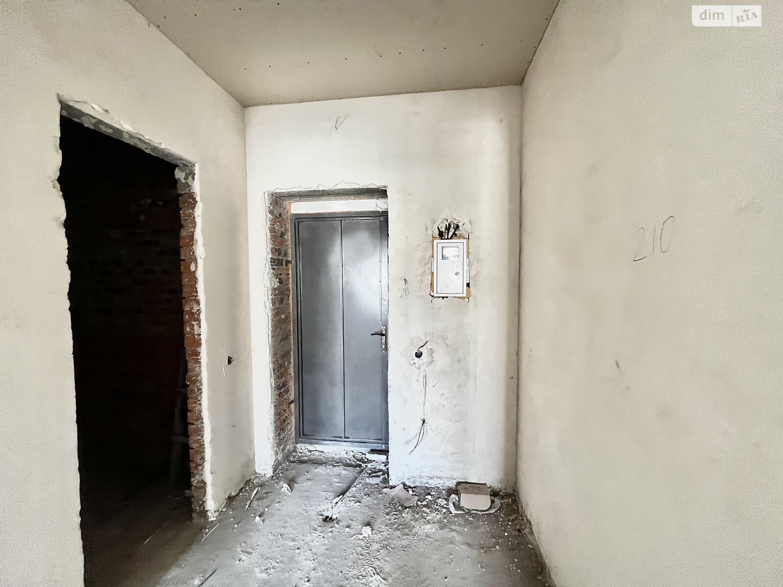 Продажа однокомнатной квартиры в Хмельницком, на ул. Панаса Мирного, район Озёрный фото 1 Продажа однокомнатной квартиры в Хмельницком, на ул. Панаса Мирного, район Озёрный фото 1