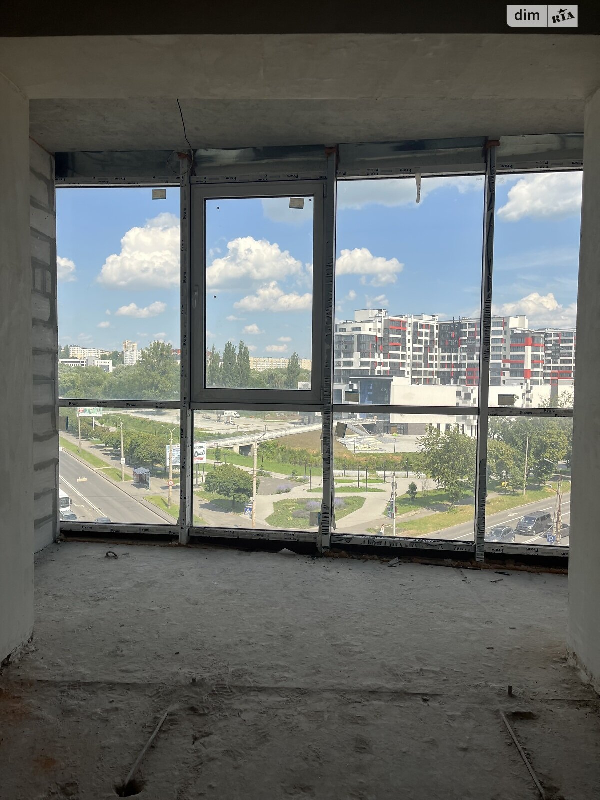 Продажа трехкомнатной квартиры в Хмельницком, на ул. Прибугская 12/1, район Подол фото 1 Продажа трехкомнатной квартиры в Хмельницком, на ул. Прибугская 12/1, район Подол фото 1