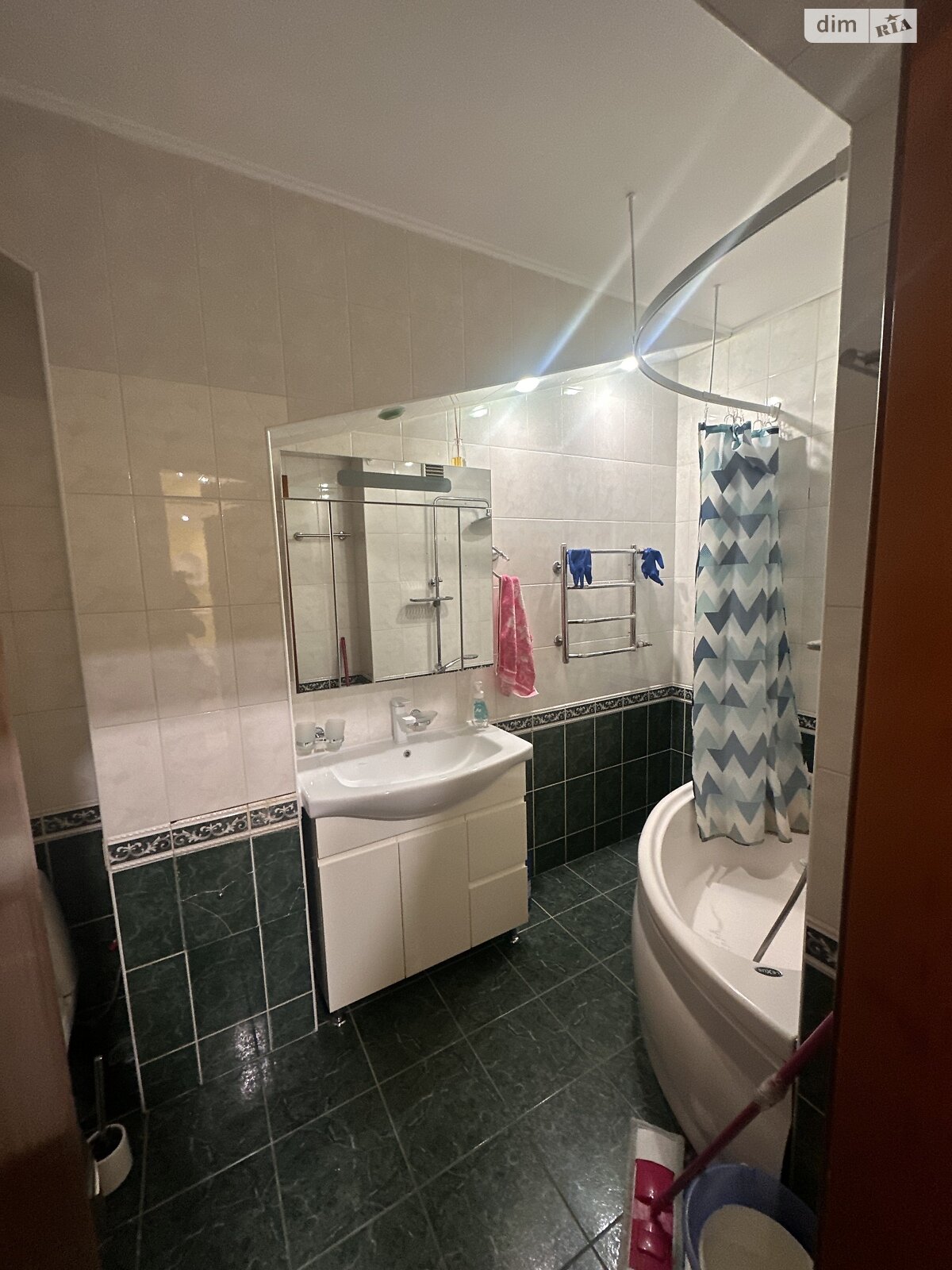 Продаж трикімнатної квартири в Хмельницькому, на вул. Героїв АТО, район Ракове фото 1