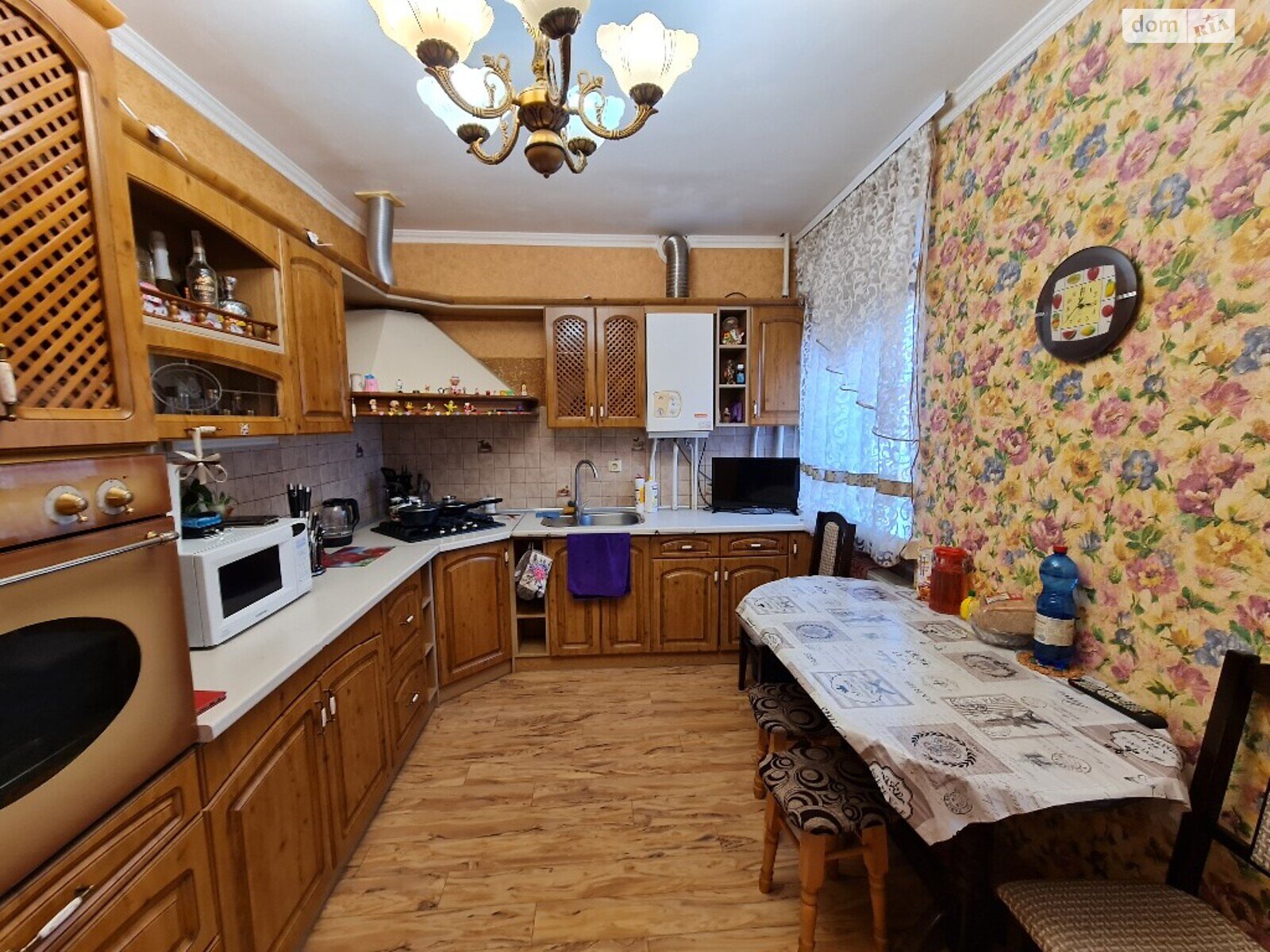 Продажа трехкомнатной квартиры в Хмельницком, на ул. Черновола, район Раково фото 1