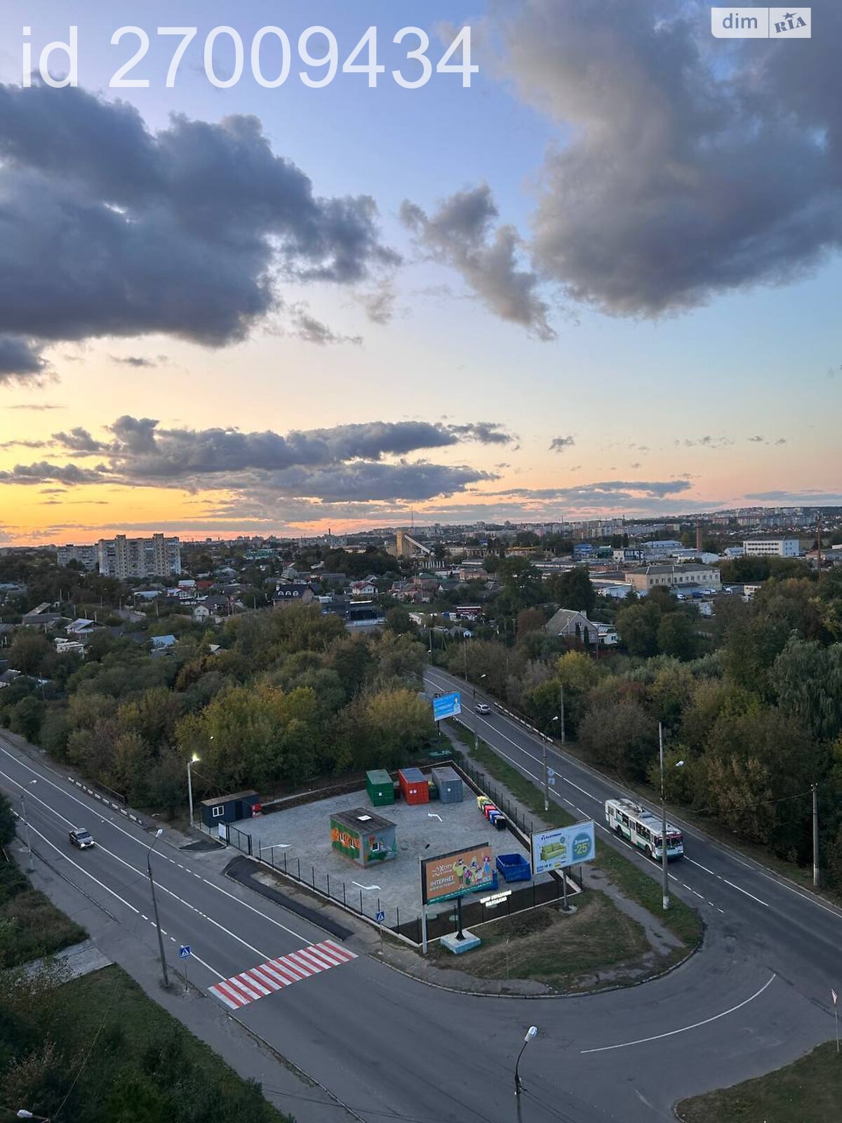 Продажа трехкомнатной квартиры в Хмельницком, на ул. Черновола, район Раково фото 1