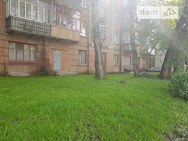 Продаж трикімнатної квартири в Хмельницькому, на вул. Шевченка 40, фото 1