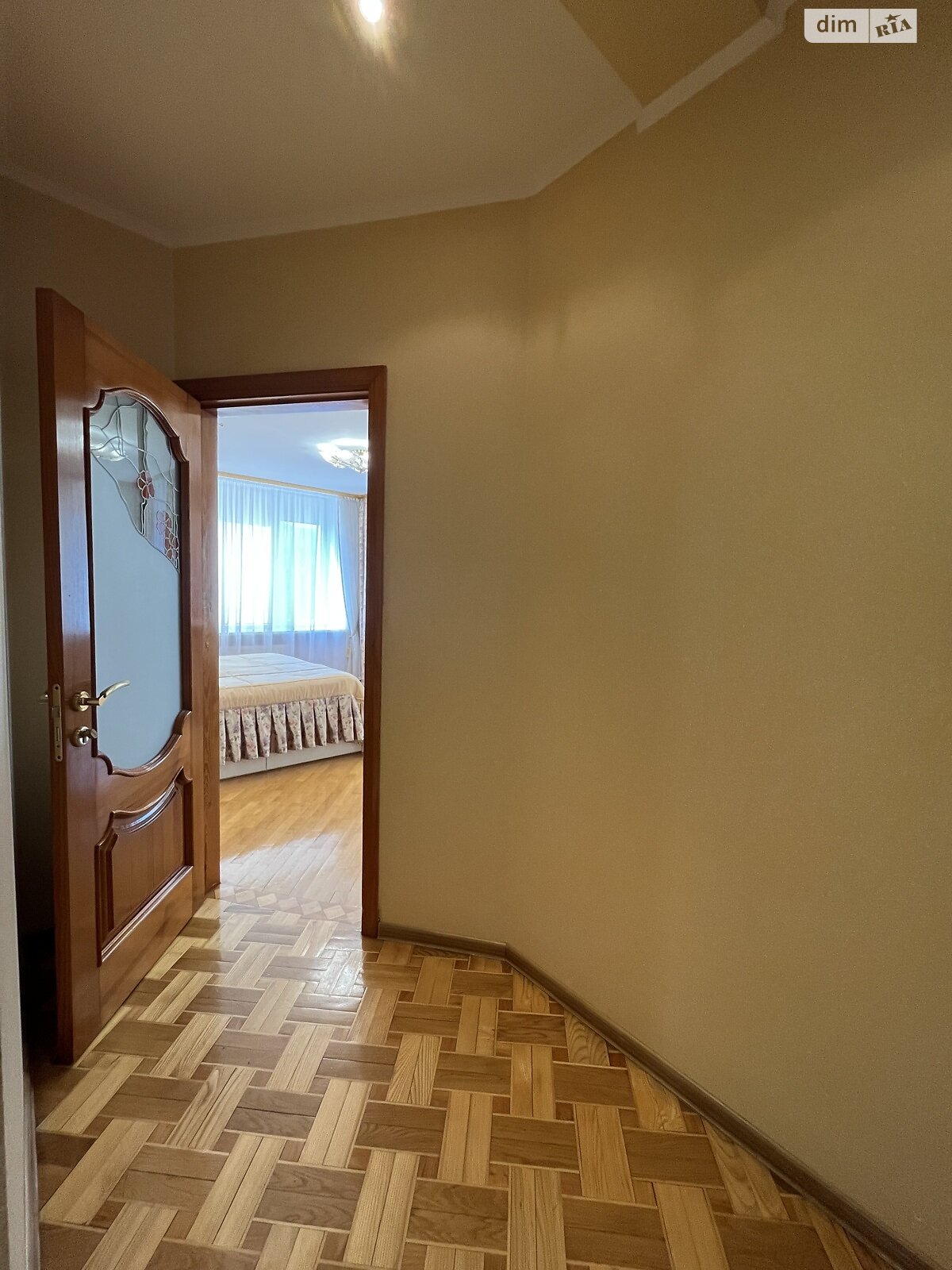 Продажа трехкомнатной квартиры в Хмельницком, на ул. Парковая 6/2, район Старый город (старый базар) фото 1 Продажа трехкомнатной квартиры в Хмельницком, на ул. Парковая 6/2, район Старый город (старый базар) фото 1