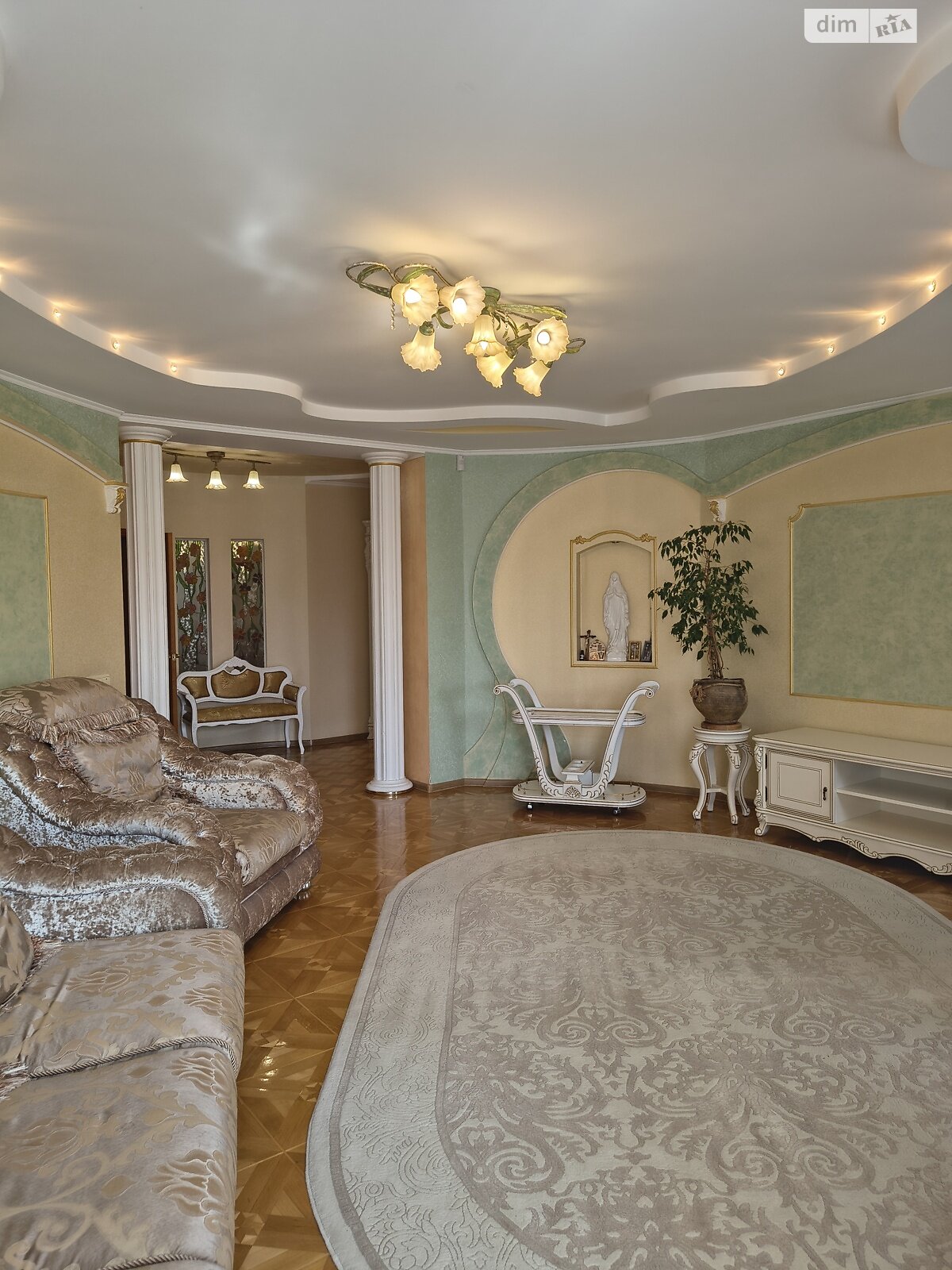 Продаж трикімнатної квартири в Хмельницькому, на вул. Паркова 6/2, район Старе місто (старий базар) фото 1 Продаж трикімнатної квартири в Хмельницькому, на вул. Паркова 6/2, район Старе місто (старий базар) фото 1