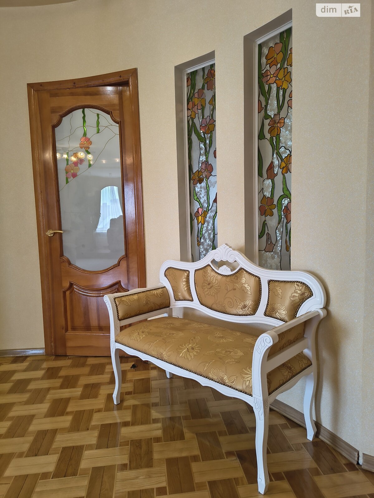 Продаж трикімнатної квартири в Хмельницькому, на вул. Паркова 6/2, район Старе місто (старий базар) фото 1 Продаж трикімнатної квартири в Хмельницькому, на вул. Паркова 6/2, район Старе місто (старий базар) фото 1
