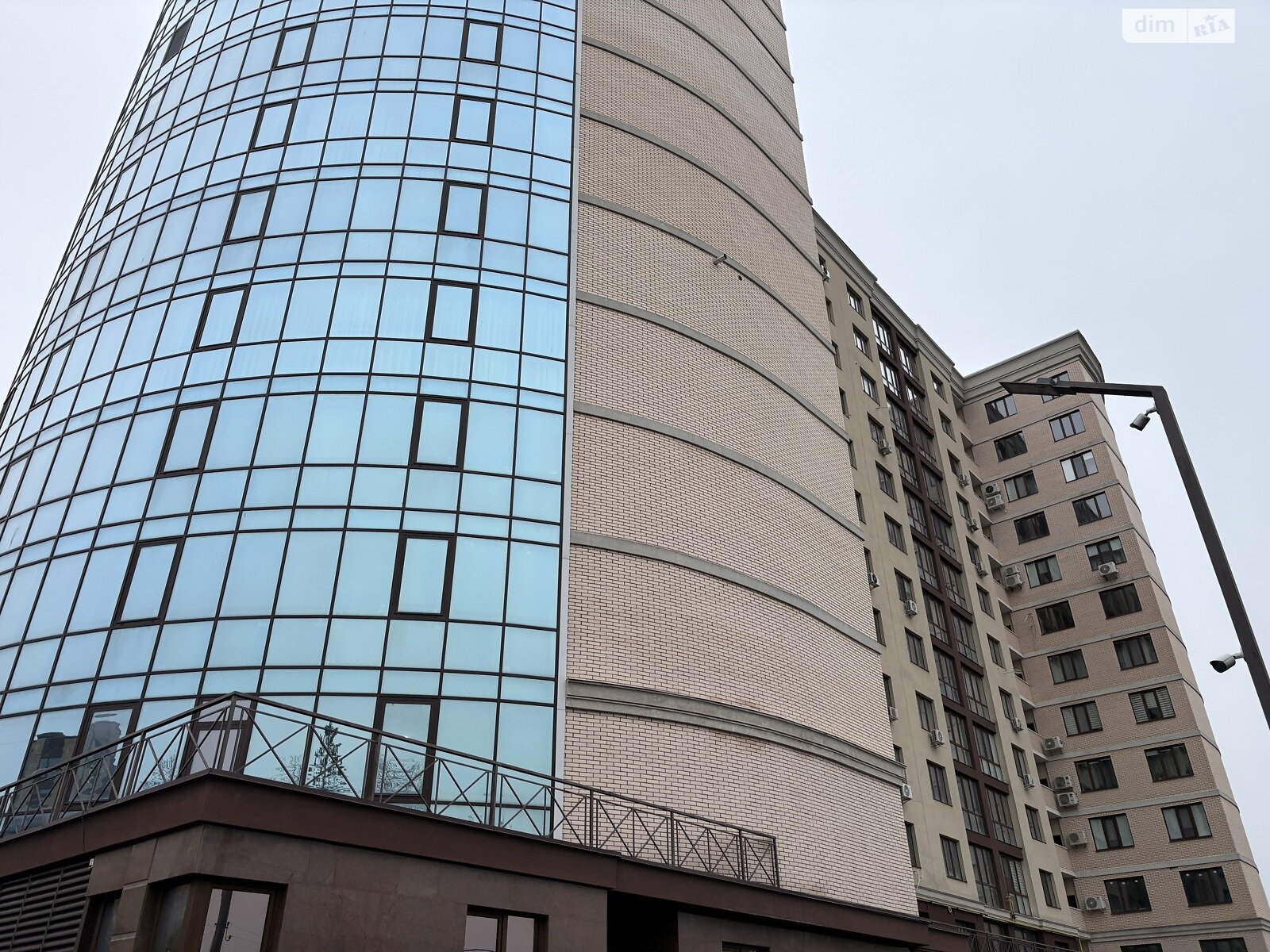 Продаж двокімнатної квартири в Хмельницькому, на вул. Староміська, район Старе місто (старий базар) фото 1