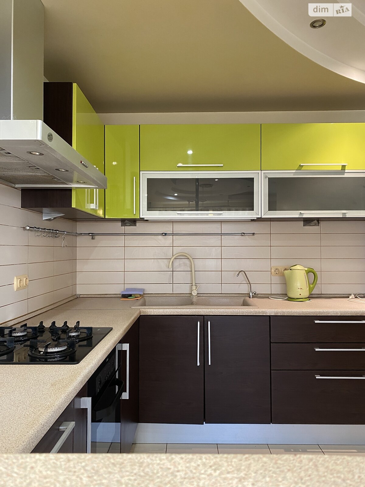 Продажа трехкомнатной квартиры в Хмельницком, на ул. Вайсера, кв. 23, район Старый город (старый базар) фото 1 Продажа трехкомнатной квартиры в Хмельницком, на ул. Вайсера, кв. 23, район Старый город (старый базар) фото 1
