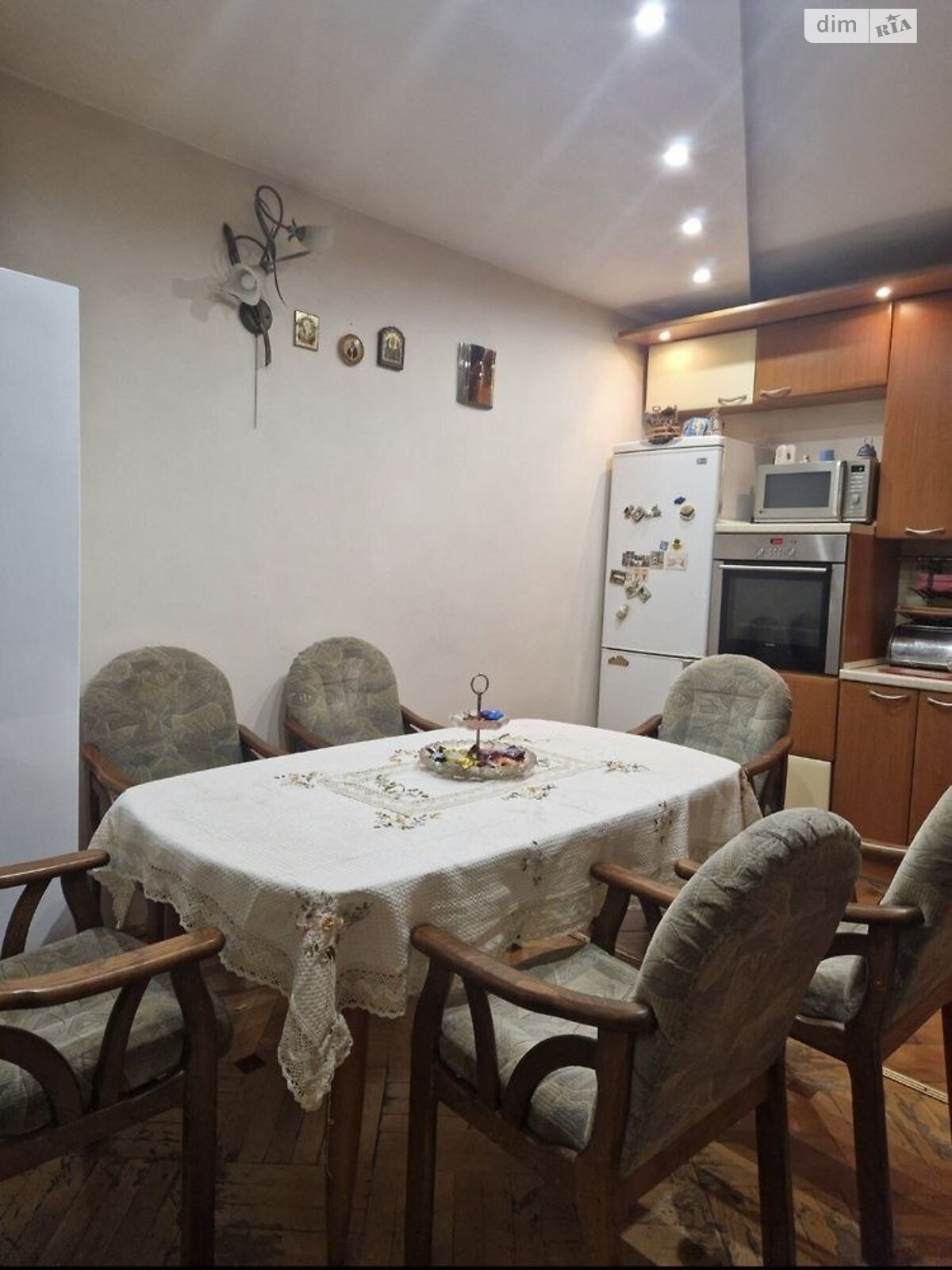 Продаж трикімнатної квартири в Хмельницькому, на вул. Свободи 19, фото 1 Продаж трикімнатної квартири в Хмельницькому, на вул. Свободи 19, фото 1