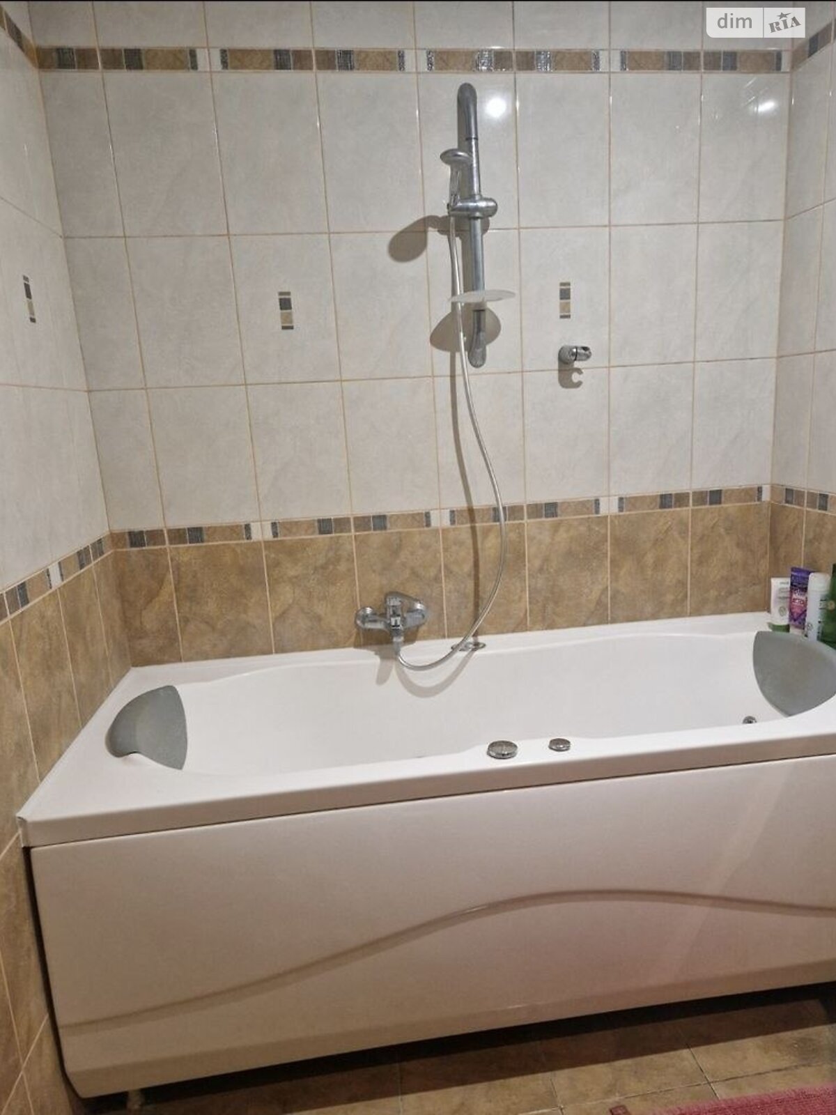 Продаж трикімнатної квартири в Хмельницькому, на вул. Свободи 19, фото 1 Продаж трикімнатної квартири в Хмельницькому, на вул. Свободи 19, фото 1