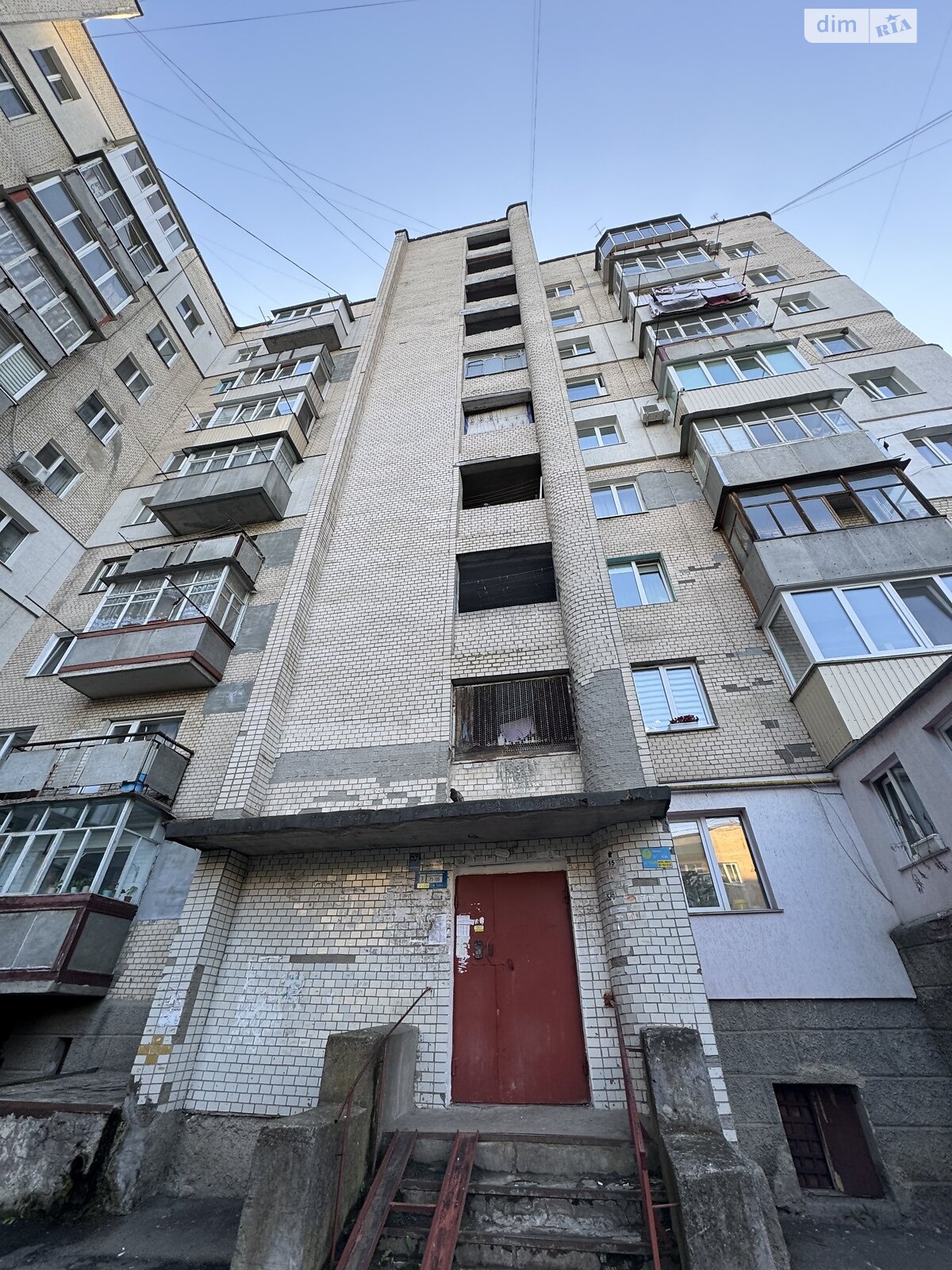 Продаж трикімнатної квартири в Хмельницькому, на вул. Пілотська 117, район Тарабанівка фото 1 Продаж трикімнатної квартири в Хмельницькому, на вул. Пілотська 117, район Тарабанівка фото 1