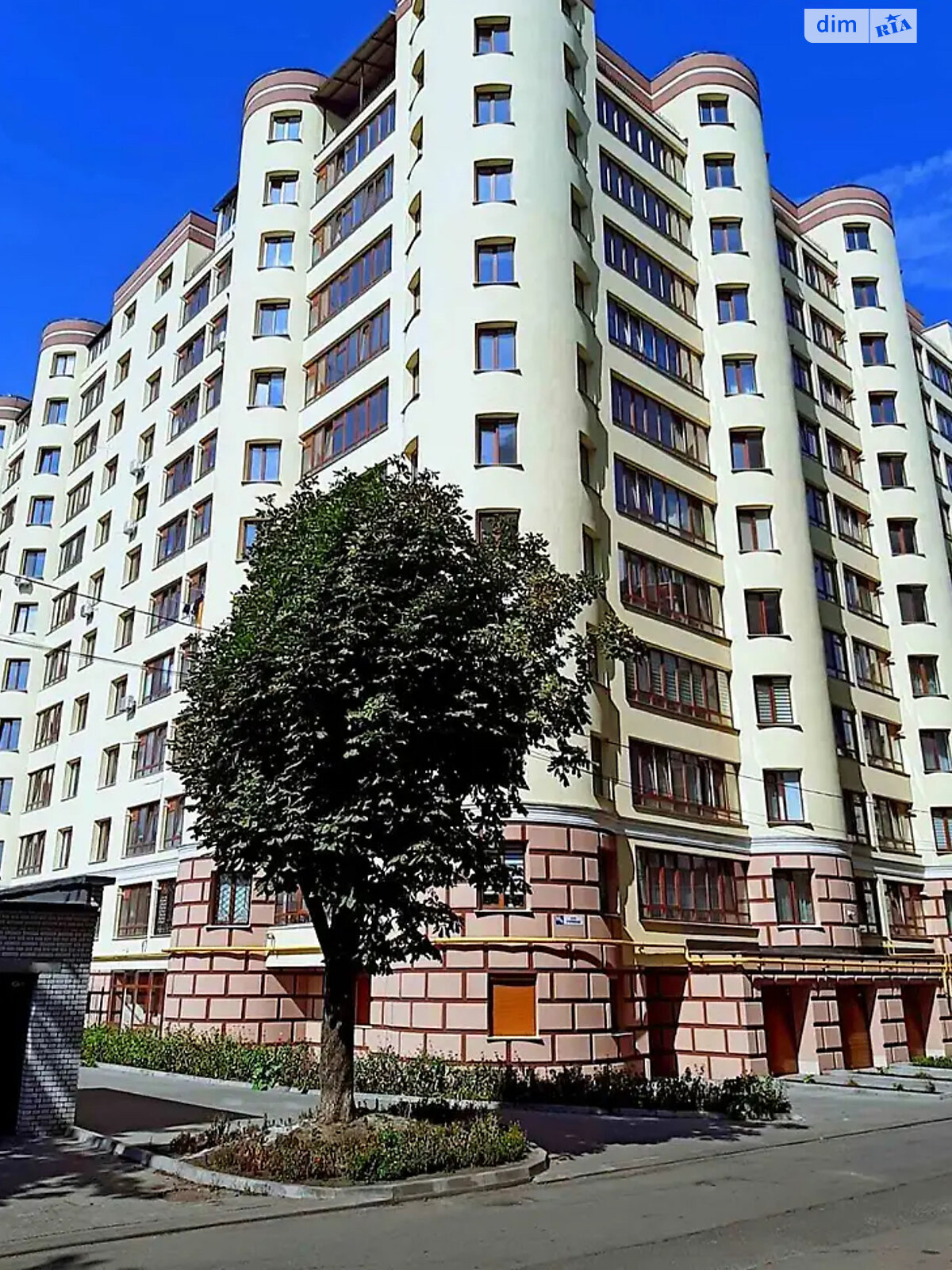 Продажа трехкомнатной квартиры в Хмельницком, на ул. Старогородская 52Б, район Центр фото 1