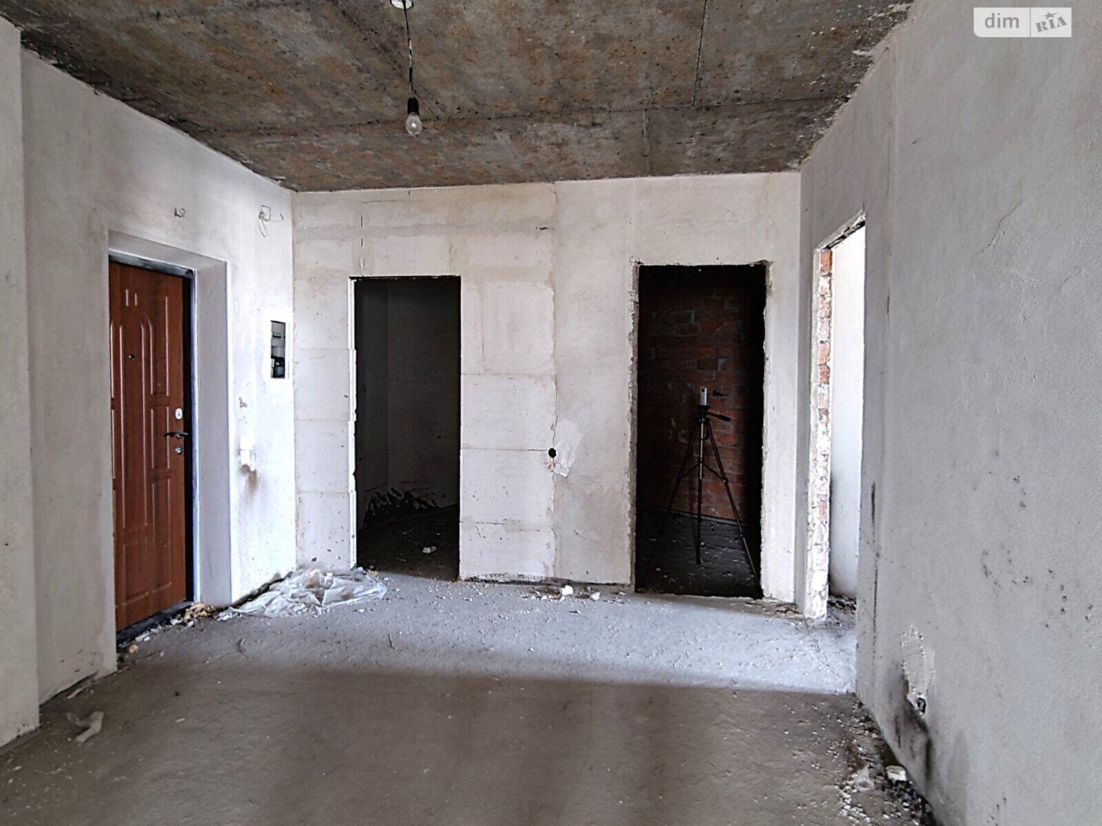 Продаж трикімнатної квартири в Хмельницькому, на вул. Степана Бандери, район Центр фото 1