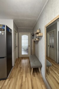 Продажа трехкомнатной квартиры в Хмельницком, на ул. Героев Мариуполя 13, район Центр фото 2