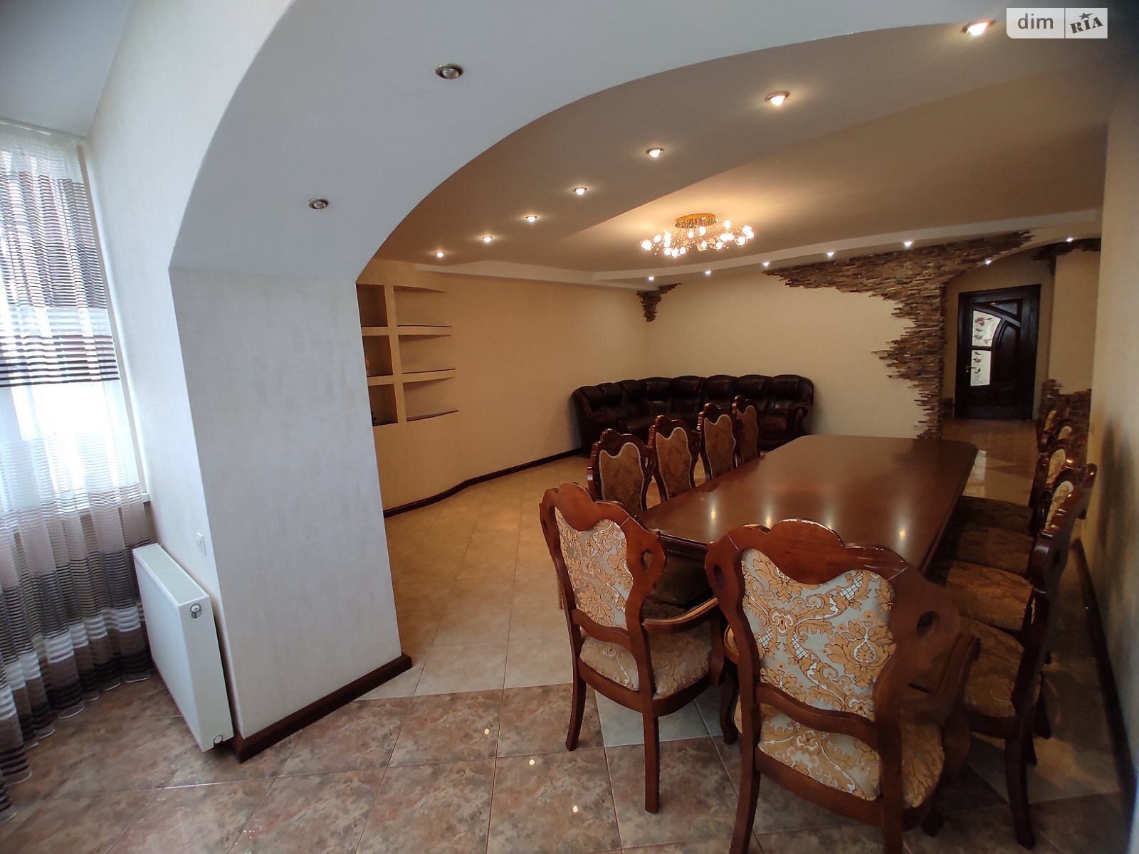 Продаж трикімнатної квартири в Хмельницькому, на вул. Героїв Майдану 48, район Центр фото 1