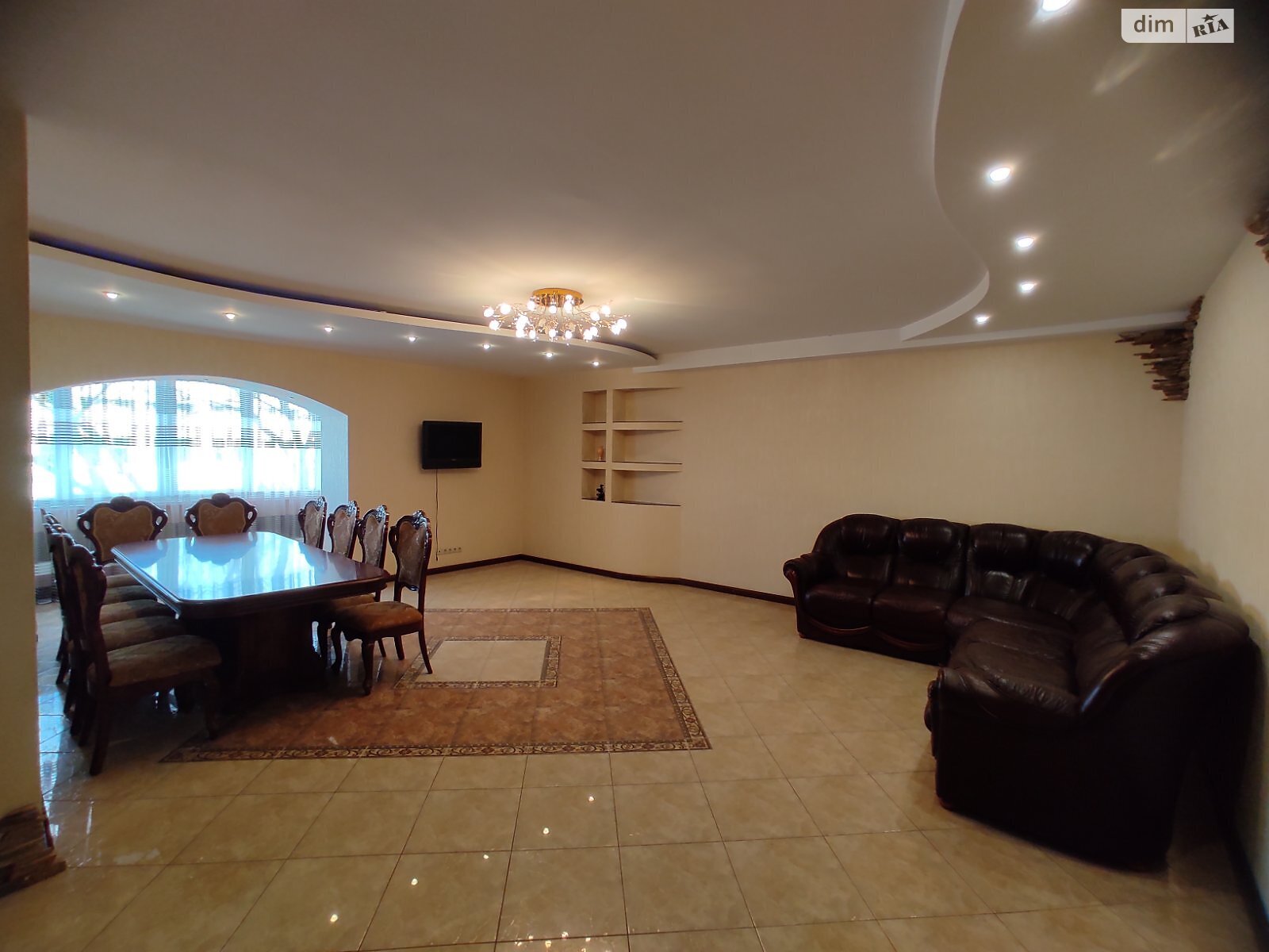 Продаж трикімнатної квартири в Хмельницькому, на вул. Героїв Майдану 48, район Центр фото 1