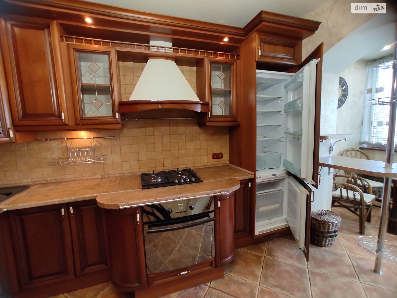 Продаж трикімнатної квартири в Хмельницькому, на вул. Героїв Майдану 48, район Центр фото 1