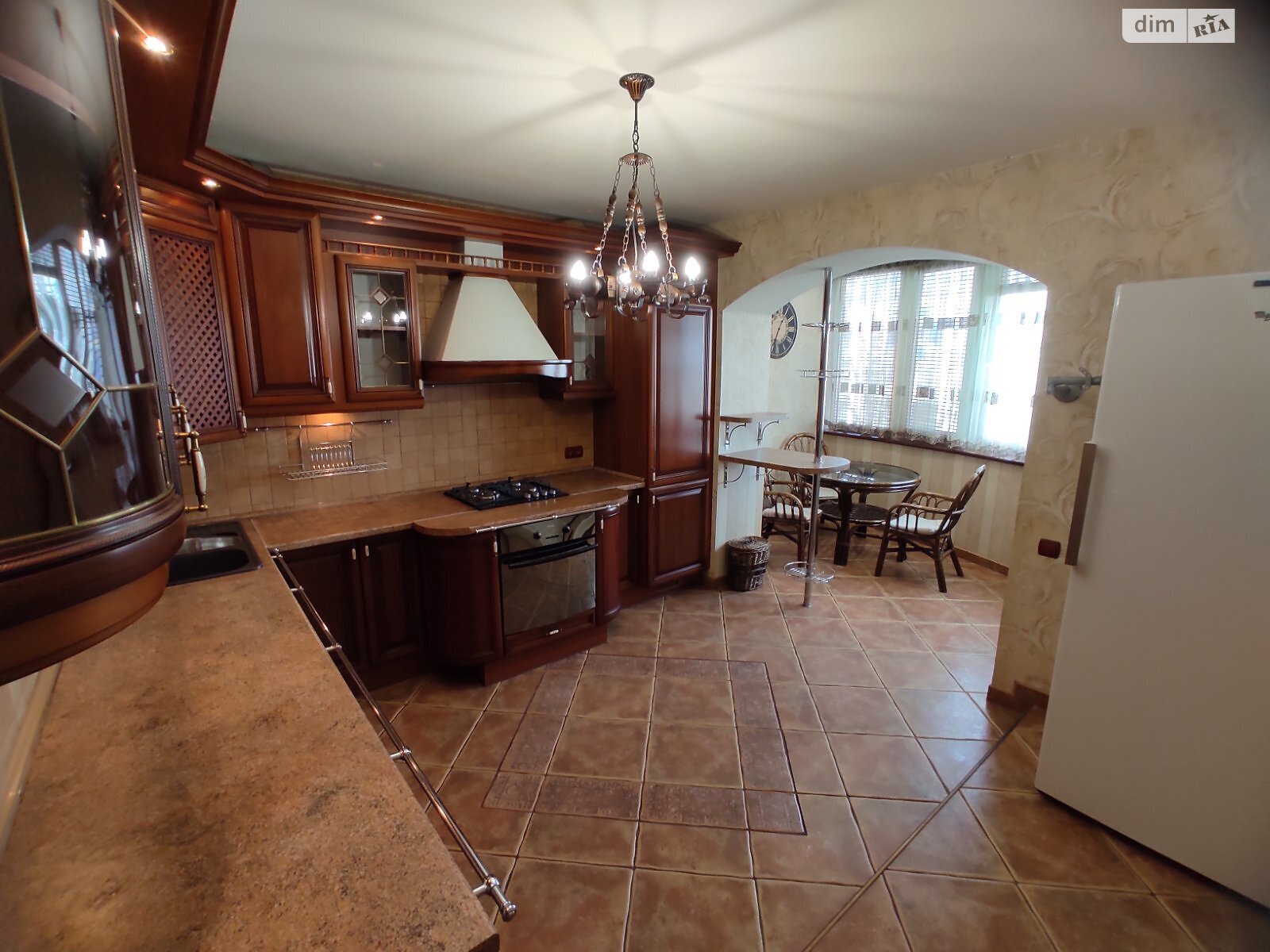 Продаж трикімнатної квартири в Хмельницькому, на вул. Героїв Майдану 48, район Центр фото 1