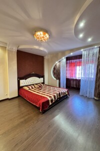 Продаж трикімнатної квартири в Хмельницькому, на вул. Героїв Майдану 48, район Центр фото 2