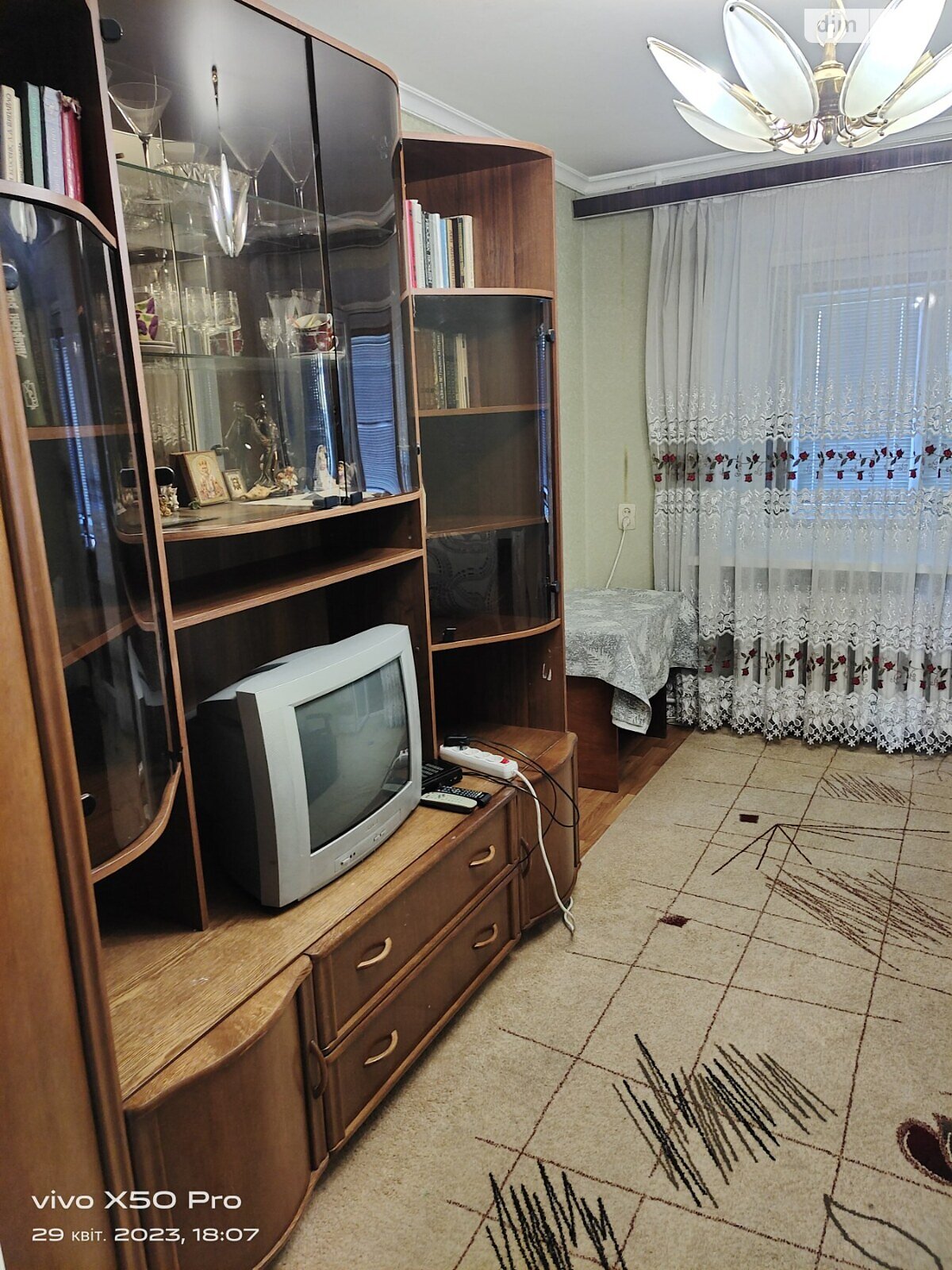 Продаж двокімнатної квартири в Хмельницькому, на вул. Кам'янецька 101, район Центр фото 1