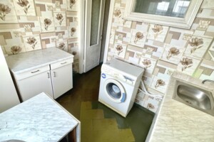 Продаж трикімнатної квартири в Хмельницькому, на вул. Кам'янецька 75, район Центр фото 2