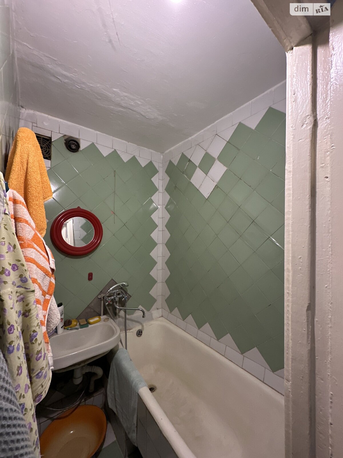 Продаж чотирикімнатної квартири в Хмельницькому, на вул. Кам'янецька, район Центр фото 1