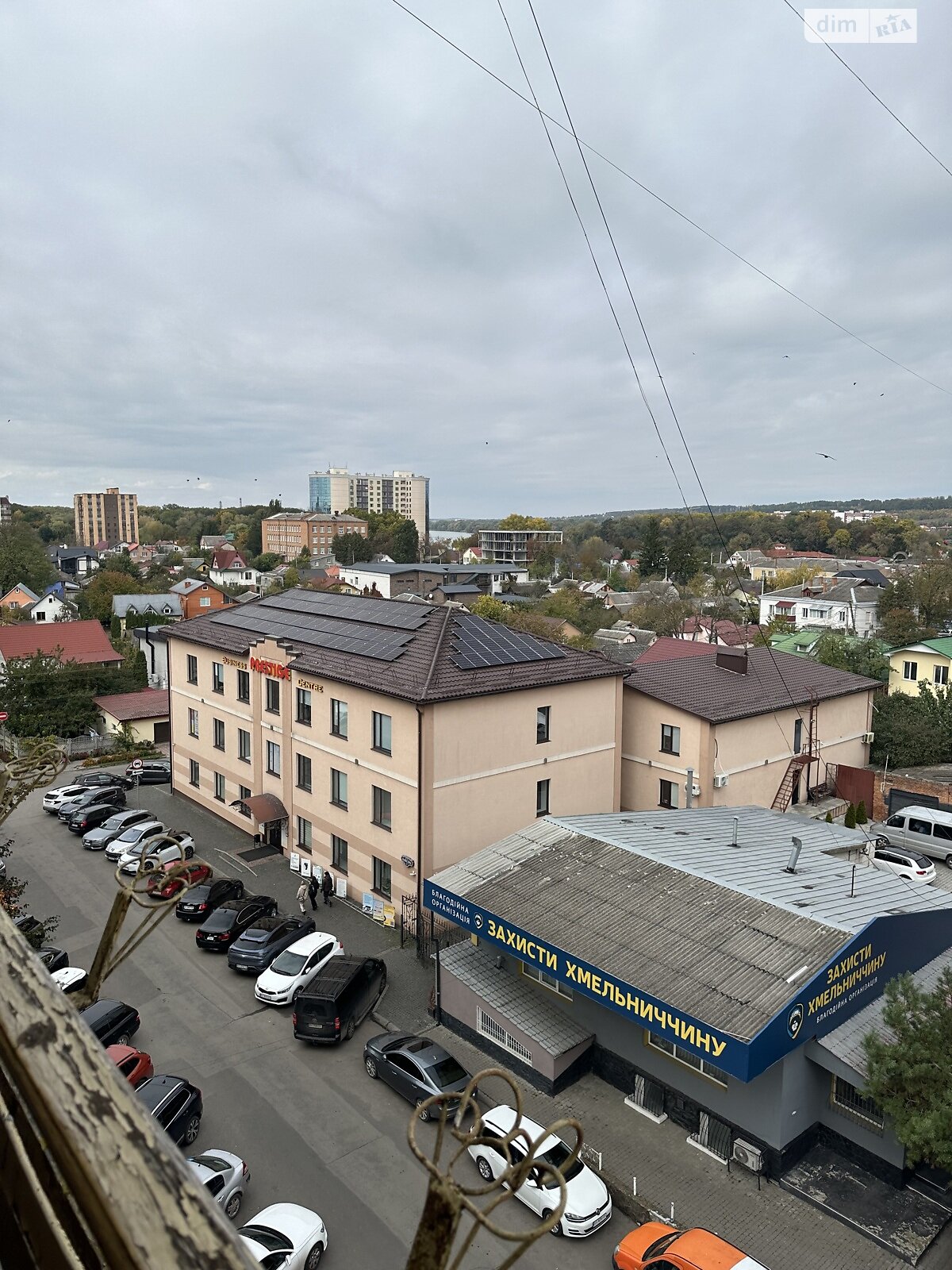 Продаж чотирикімнатної квартири в Хмельницькому, на вул. Кам'янецька, район Центр фото 1