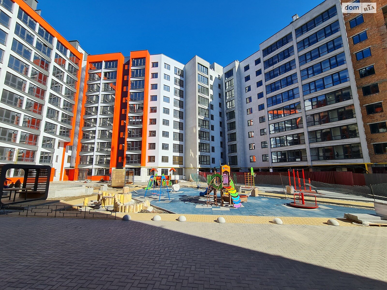 Продажа пятикомнатной квартиры в Хмельницком, на ул. Проскуровского Подполья, район Центр фото 1 Продажа пятикомнатной квартиры в Хмельницком, на ул. Проскуровского Подполья, район Центр фото 1