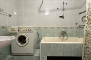 Продаж трикімнатної квартири в Хмельницькому, на вул. Пилипчука Володимира, район Центр фото 2 Продаж трикімнатної квартири в Хмельницькому, на вул. Пилипчука Володимира, район Центр фото 2