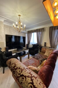 Продажа четырехкомнатной квартиры в Хмельницком, на ул. Пилипчука Владимира 61, район Центр фото 2 Продажа четырехкомнатной квартиры в Хмельницком, на ул. Пилипчука Владимира 61, район Центр фото 2